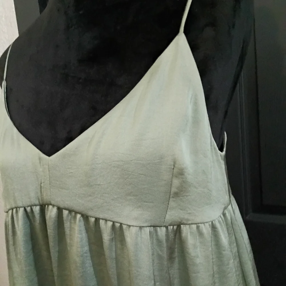 Wilfred x Aritzia Sz. M Bosana Green Lover Satin Babydoll Mini Dress